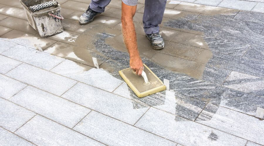 Expert Emergency Roof Repairs services in Mackinaw City, MI
